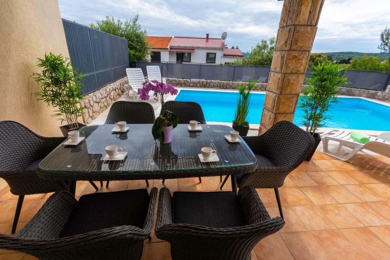 Villa Pianka Krk Town Exterior foto