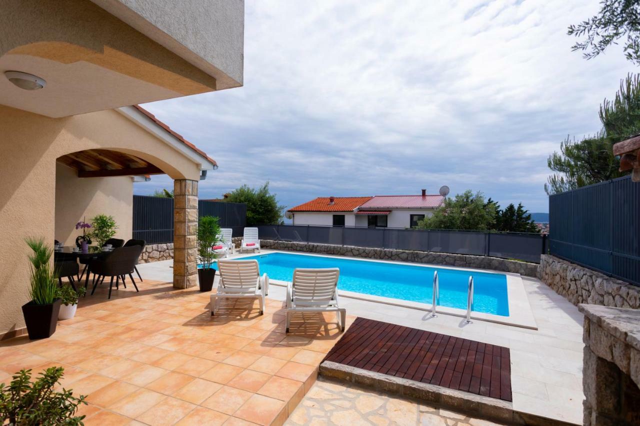 Villa Pianka Krk Town Exterior foto