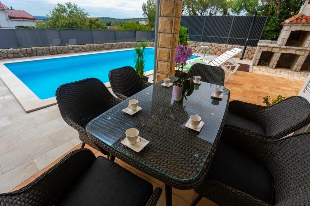 Villa Pianka Krk Town Exterior foto